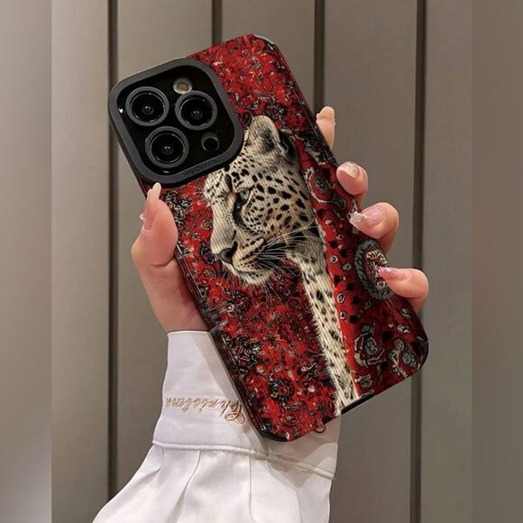 Luxury Leopard Print iPhone 16 Pro Max Case – Bold & Stylish - Picture 3 of 8